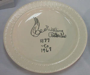 Red Wing Lunch Time Piece - Red Wing Potteries - 1877 to 1967